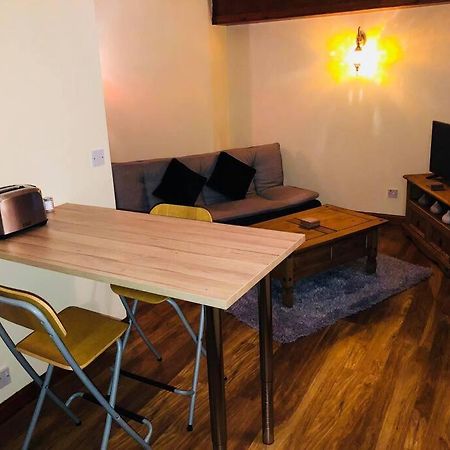 Vibrant Apartment At The Shore In Leith Edinburgh Dış mekan fotoğraf