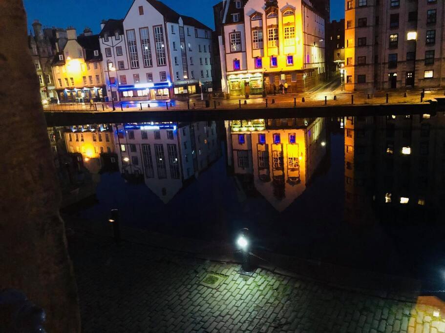 Vibrant Apartment At The Shore In Leith Edinburgh Dış mekan fotoğraf